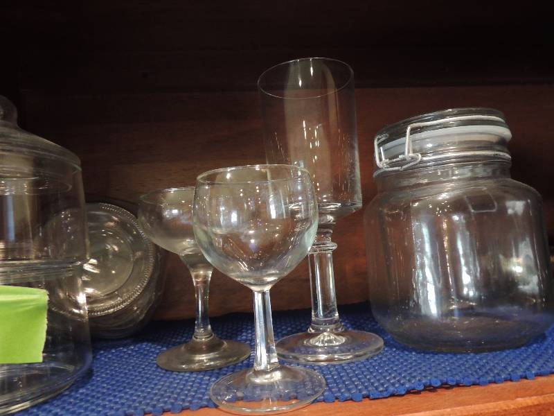 lot 293 image: Double covered glass dish, 3 wine glasses,2 canisters with snap lids