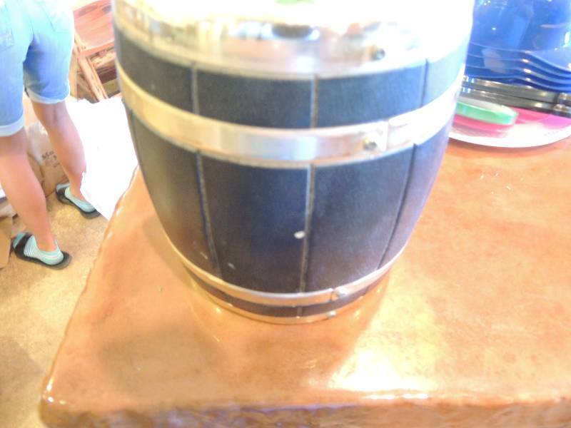 lot 327 image: Ice Bucket - JAPAN