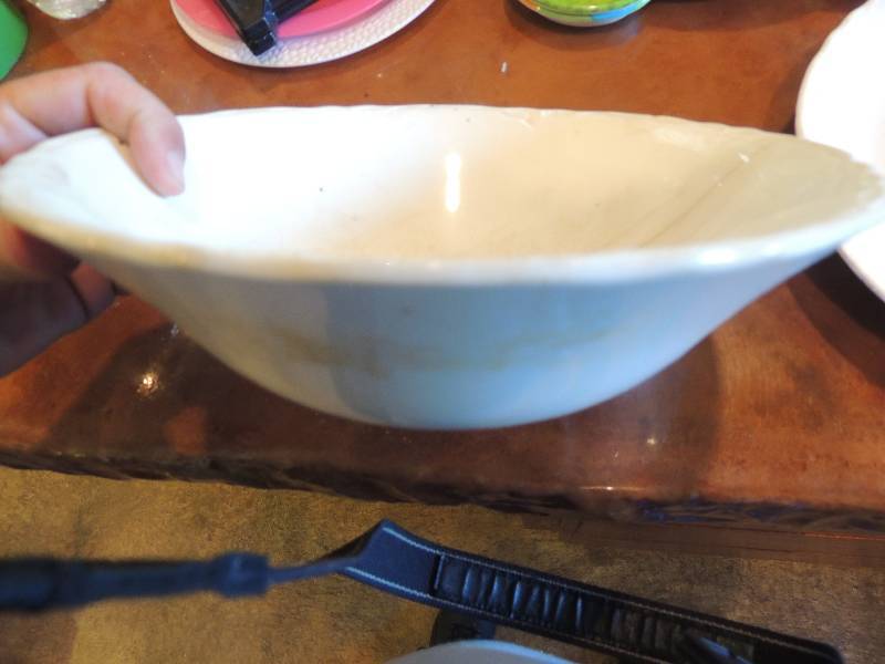 lot 330 image: white salad bowl and plate
