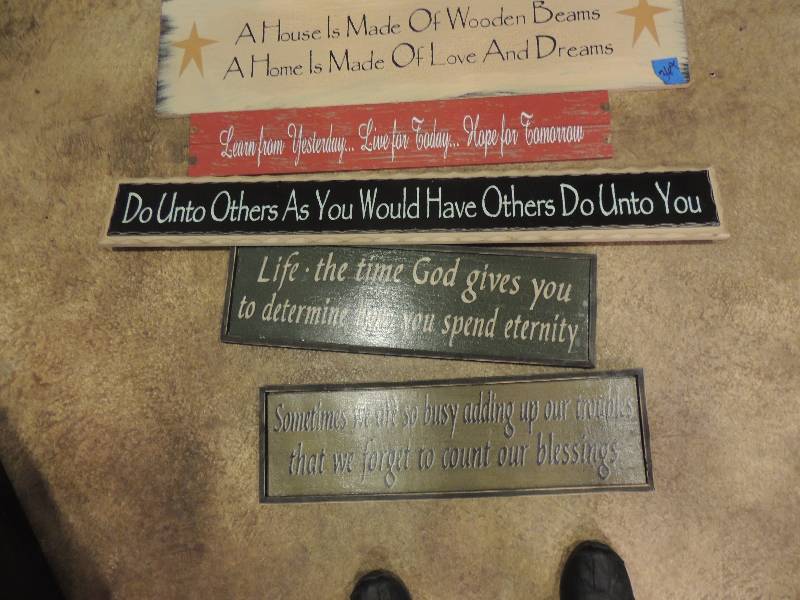lot 364 image: WALL SIGNS - QTY 5