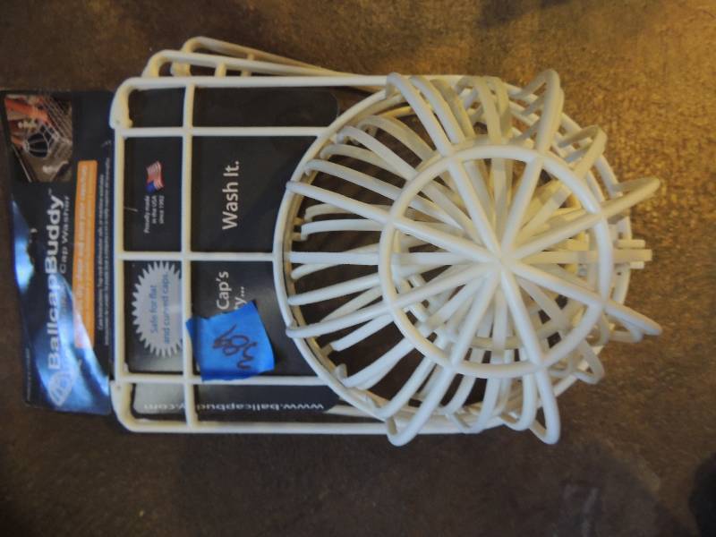 lot 389 image: Ball buddy x 3 NIB