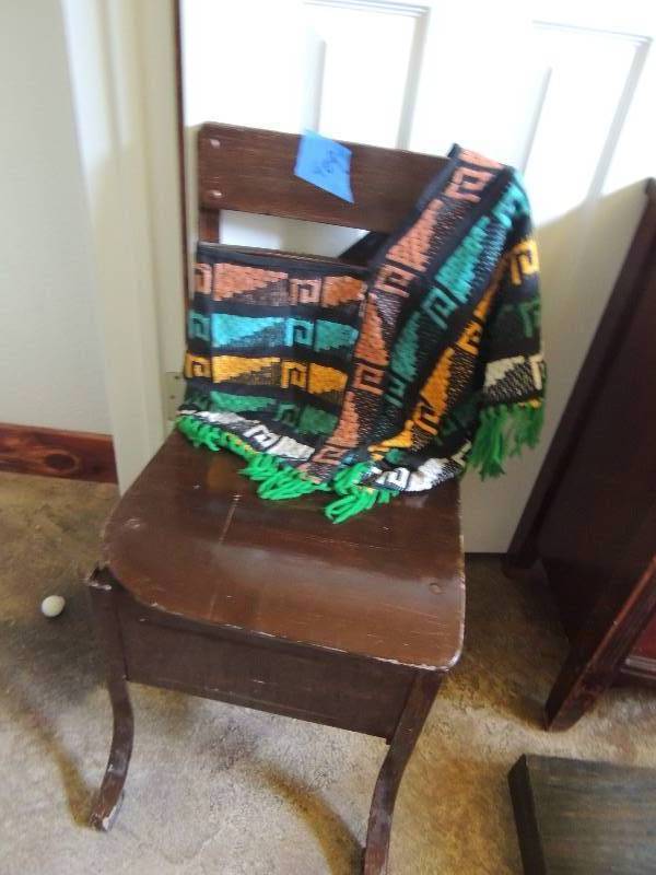 lot 409 image: Antique Desk SEAT