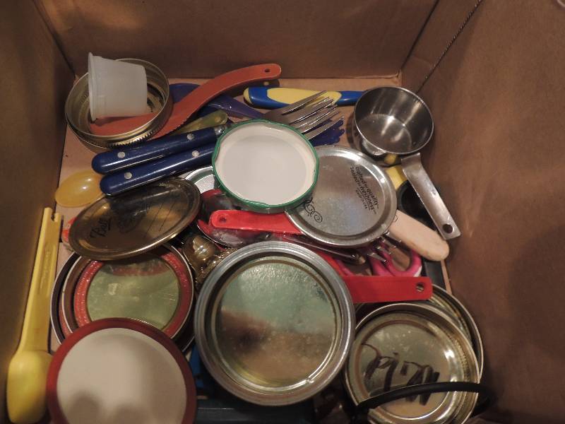 lot 461 image: Box of mason jar lids and assorted silverware