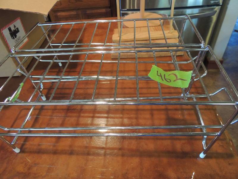 lot 462 image: 2 silver spice racks and 2 paper towel holders