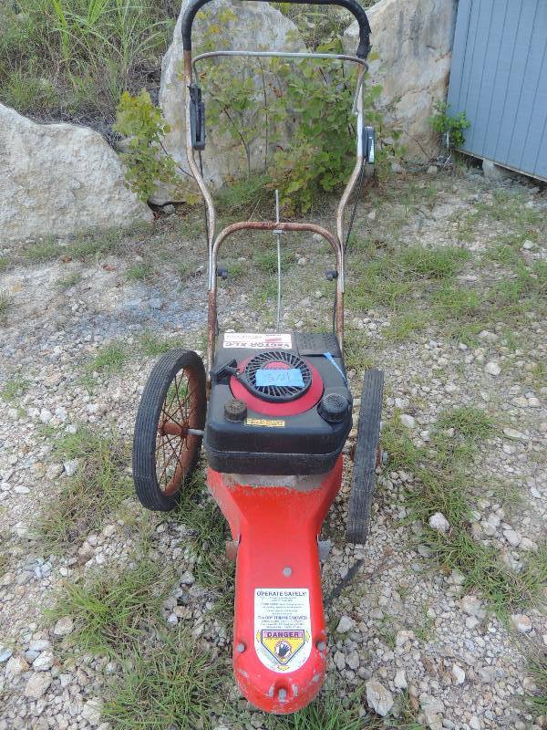 lot 501 image: Vector XLC industrial cast iron sleeve  trimmer