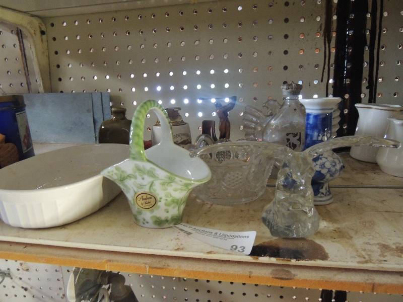 lot 93 image: Glass eagle, handled vase and mini knick-knacks