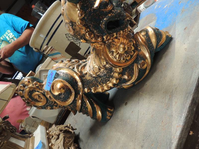 lot 458 image: Foo Dog