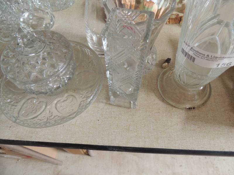 lot 156 image: 2 vases and candy dish