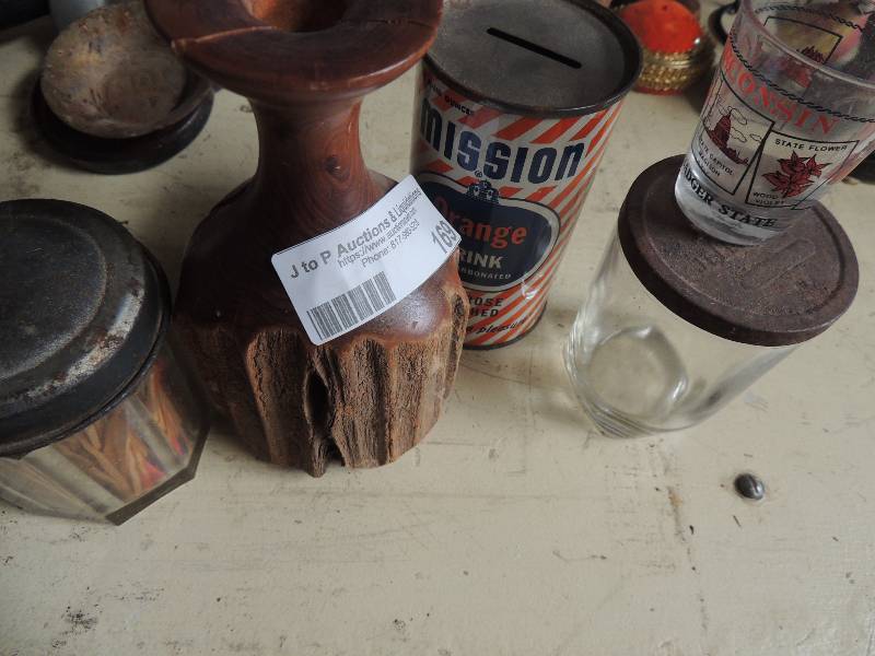 lot 169 image: 1954 Mission orange drink can, 2 mason jars, bird shot glass and more