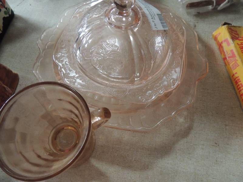 lot 193 image: Pink milk glass candy dish and platter