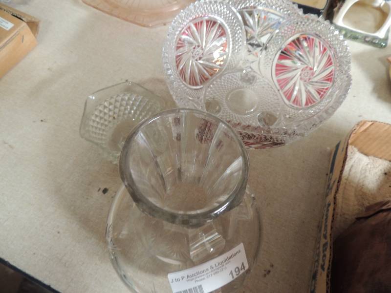 lot 194 image: Blown glass star, bowl, and vase