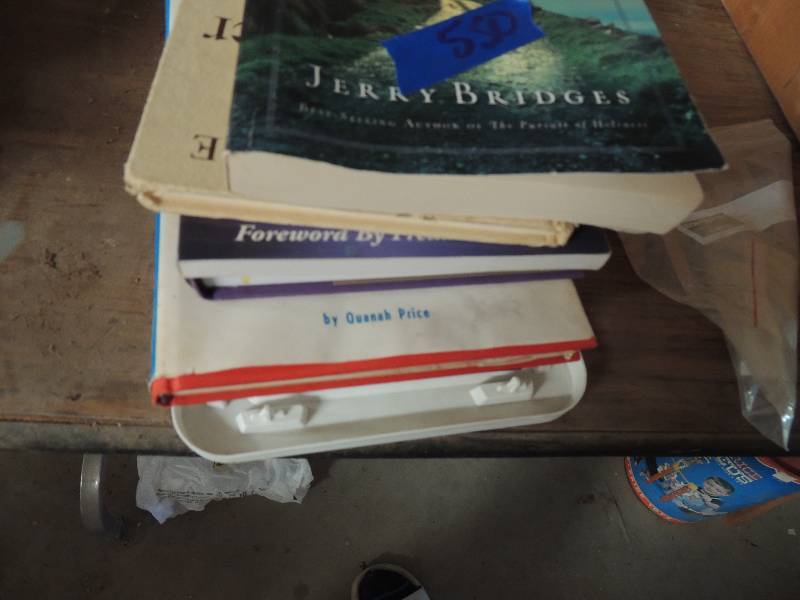 lot 550 image: Books of faith x 6