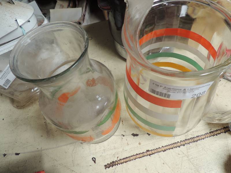lot 208 image: GLASS PITCHERS - TEA LEMONADE- RETRO