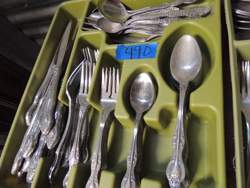 lot 490 image: Green silver tray with Rogers silverware set