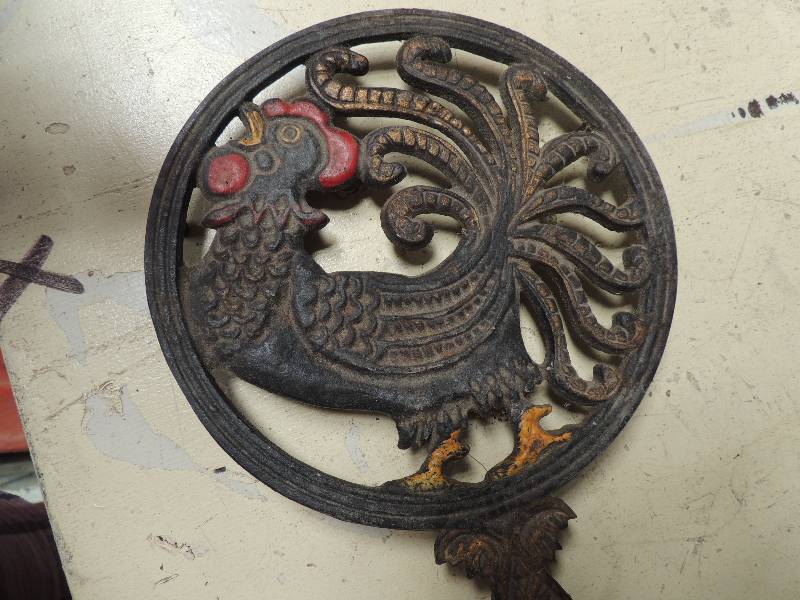 lot 213 image: Hot pad holder and wooden fruit