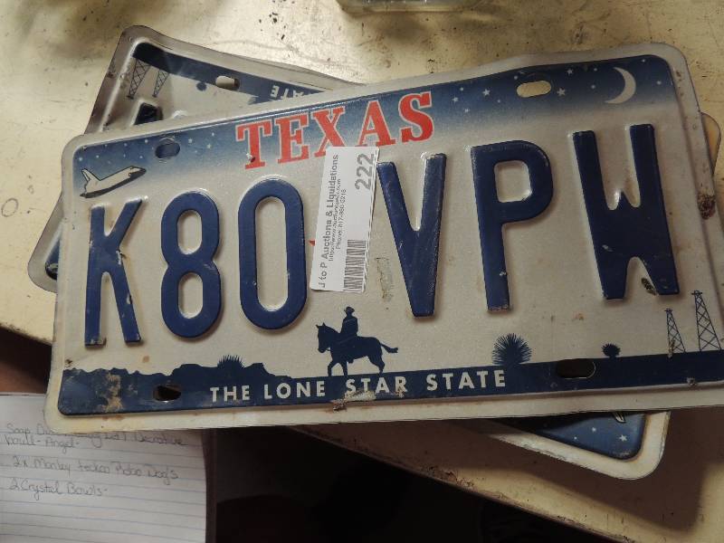 lot 222 image: 6 TX license plates