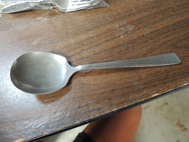 lot 510 image: Silverware-  Community plate - 3 TEA SPOONS, 7 SOUP SPOONS  ONIEIDA SPOONS X 7