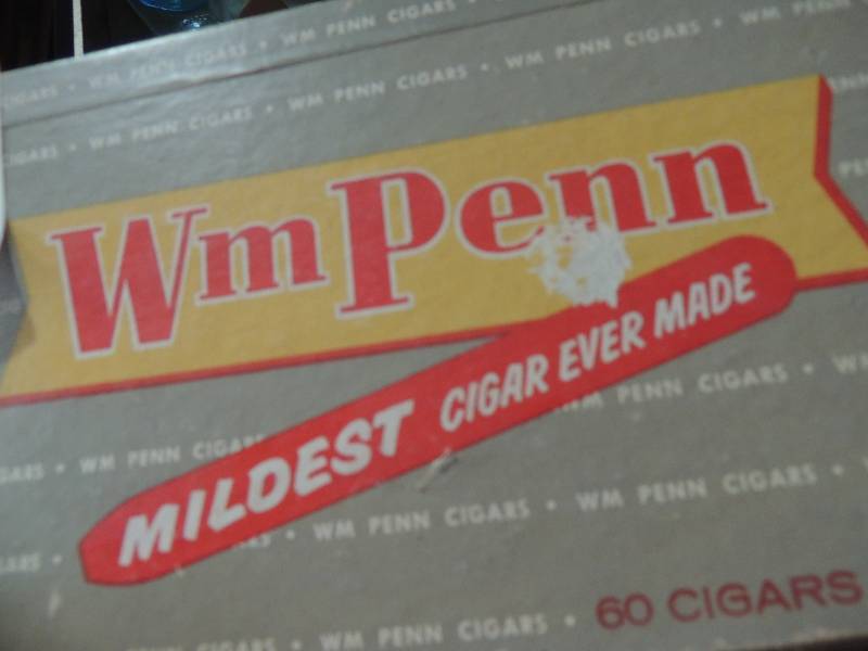 lot 237 image: 4 cigar boxes