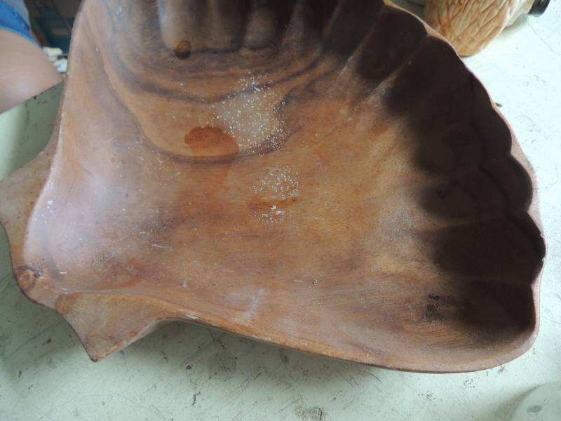 lot 250 image: Fair Craft Sail  WOODEN BOWLS