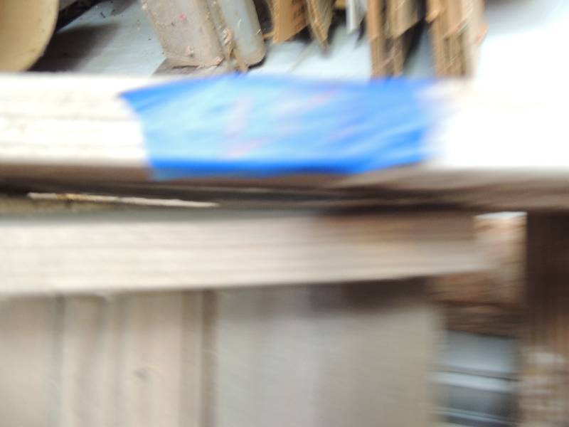 lot 617 image: small step ladder