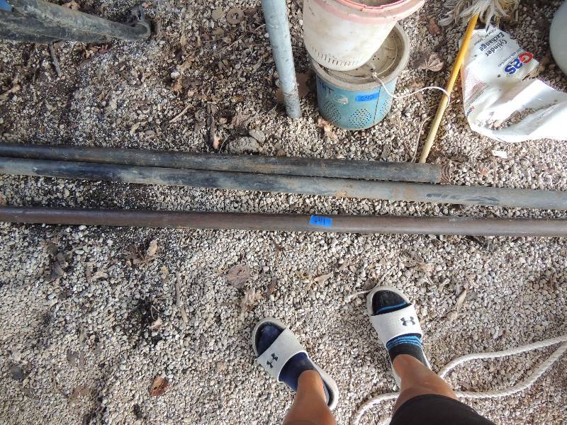 lot 641 image: 3 large metal PIPES   - ONE CONTAINS THREADED RODS  (APPROV 4FT)