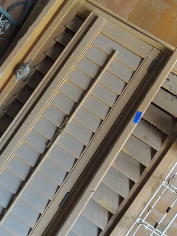 lot 621 image: Wooden shutters