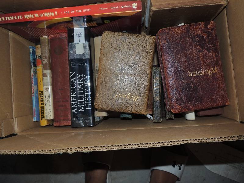 lot 650 image: Box of books