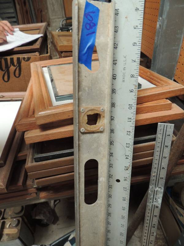 lot 681 image: Dry wall  SQUARE  4 FT, metal yard stick