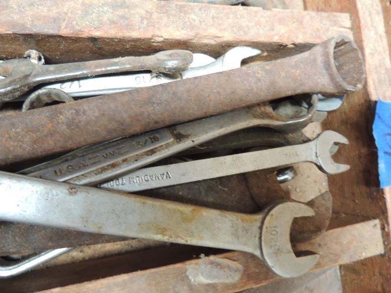 lot 701 image: 15 wrenches all sizes