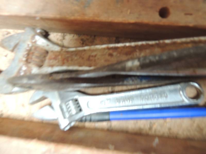 lot 703 image: cressant wrench 6 and 10