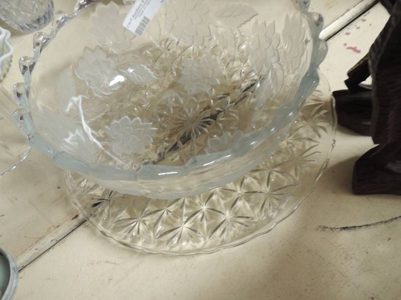 lot 341 image: Crystal cake plate and matching bowl