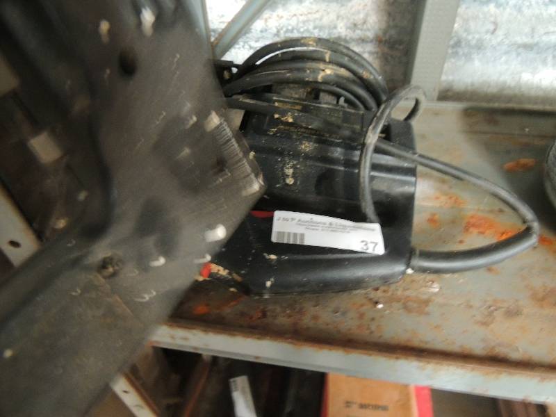 lot 37 image: Craftsman Electric Staplernailer and JIG Saw