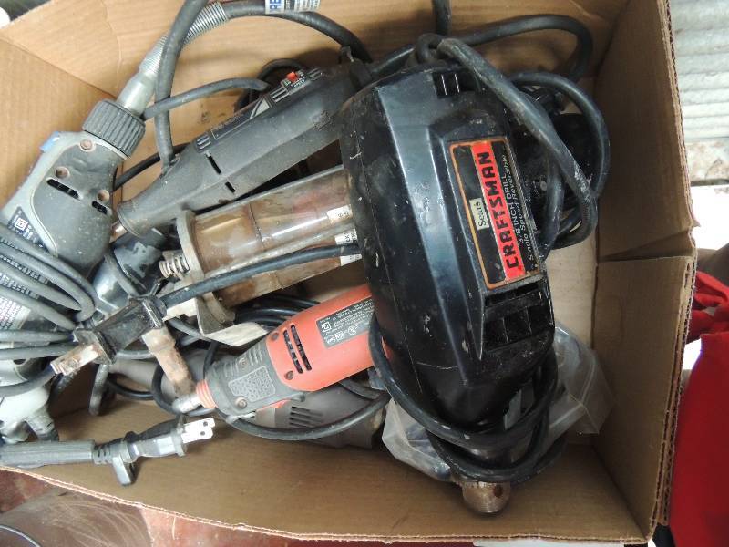 lot 8 image: Cummings Rotary, Black and Decker Rotary Craftsman 38 drill and Dermal 400 XP