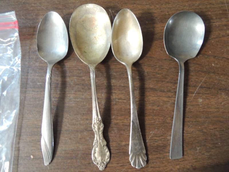 lot 516 image: Qty. 4  LARGE SPOONS -  Rogers silver  X 1,  WELLS  X 1,  AND 2 UNK