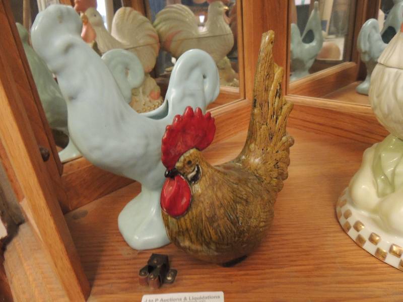 lot 80 image: Glass rooster and porcelain rooster