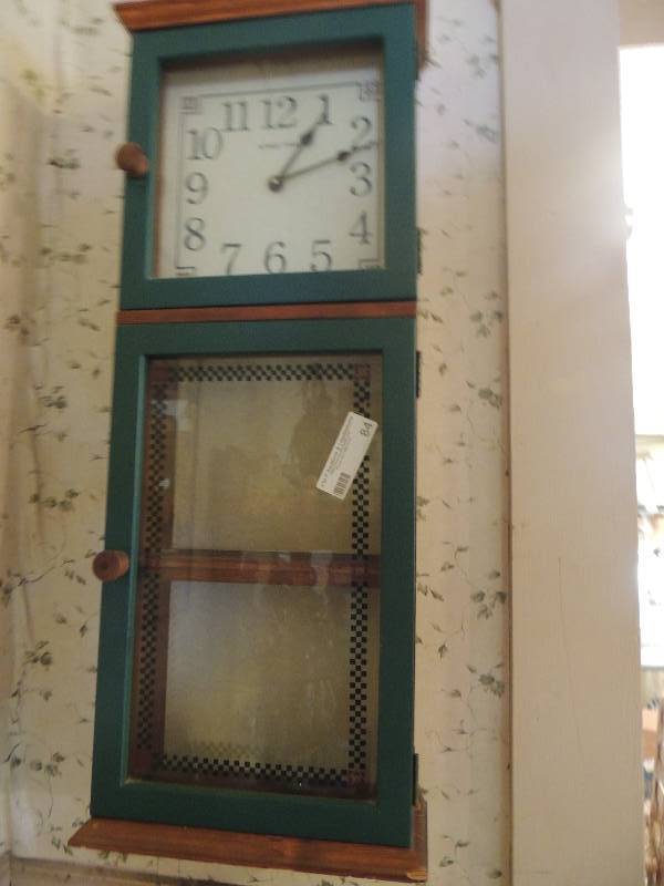 lot 84 image: Sunset time wall clock