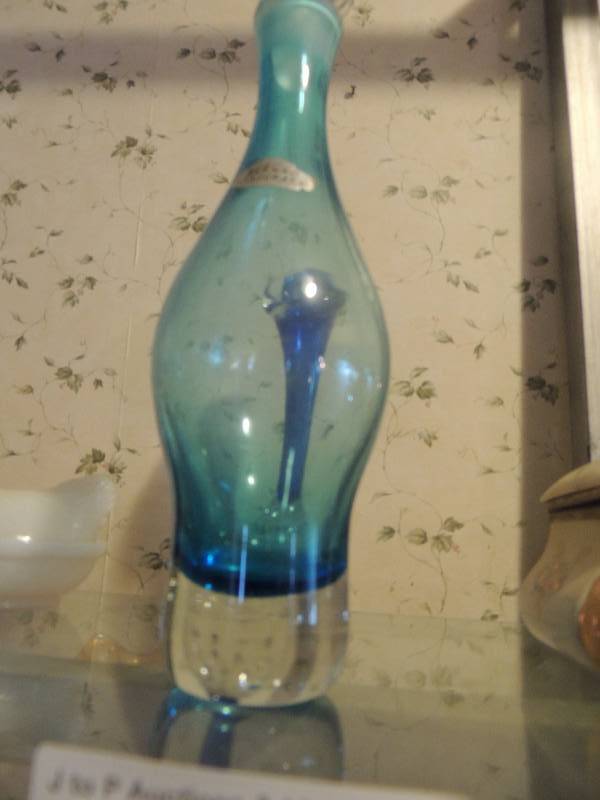 lot 113 image: Blanco handcrafted vase dark blue oval vase