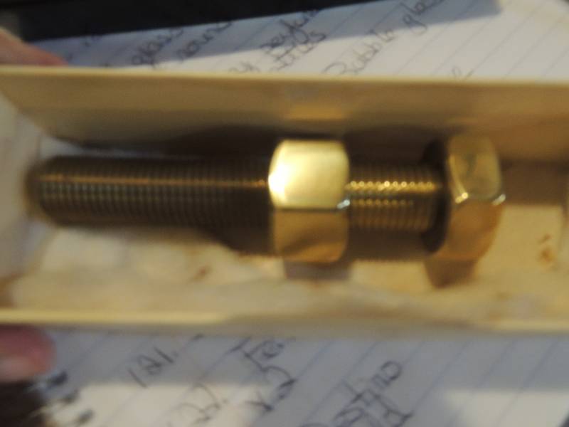 lot 123 image: Destino dcor bolt award gold