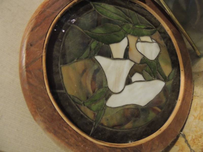 lot 137 image: 2 stained glass 1 oval 1 square 8x10