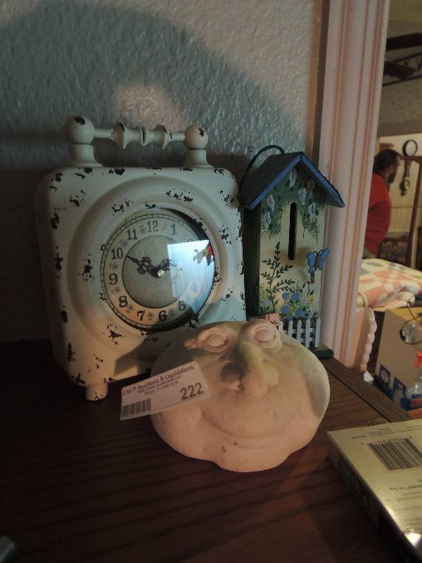 lot 222 image: Wall clock, funny face pod, spring bird house