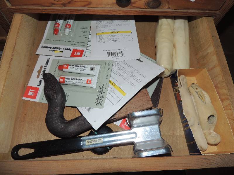 lot 233 image: Epoxy quick set x 5 and more