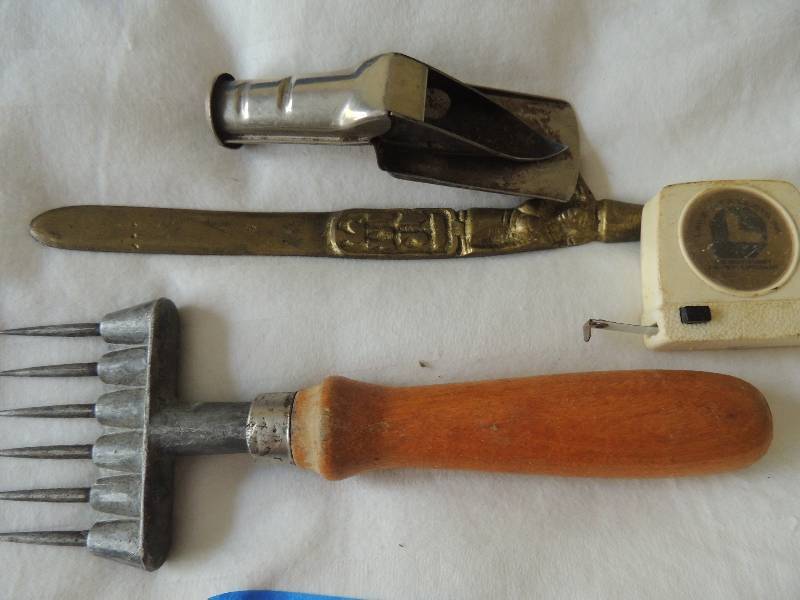 lot 369 image: Lot- oil can spout, letter opener and more