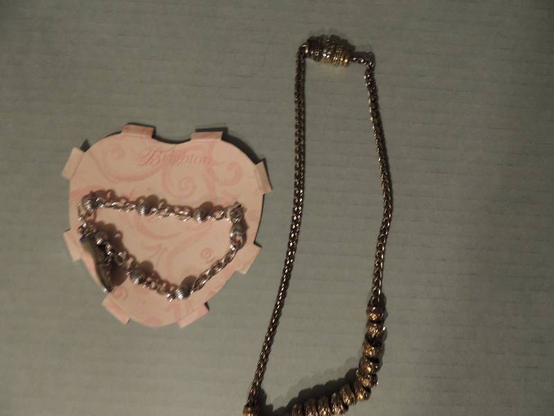 lot 427 image: BRIGHTON BRACELET with SHOE CHARM - NEW   16 NECKLACE WITH 15 BARRELS (VARIOUS SIZES)