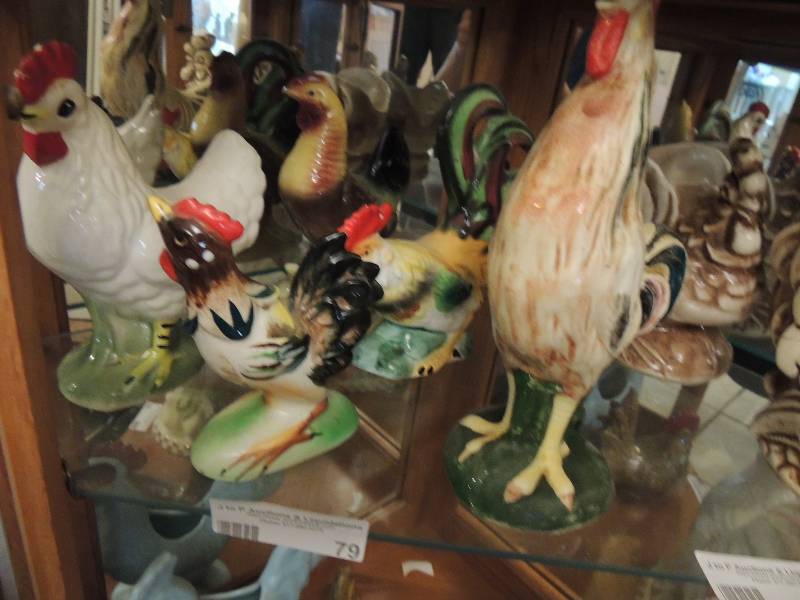 lot 79 image: Lot of glass roosters