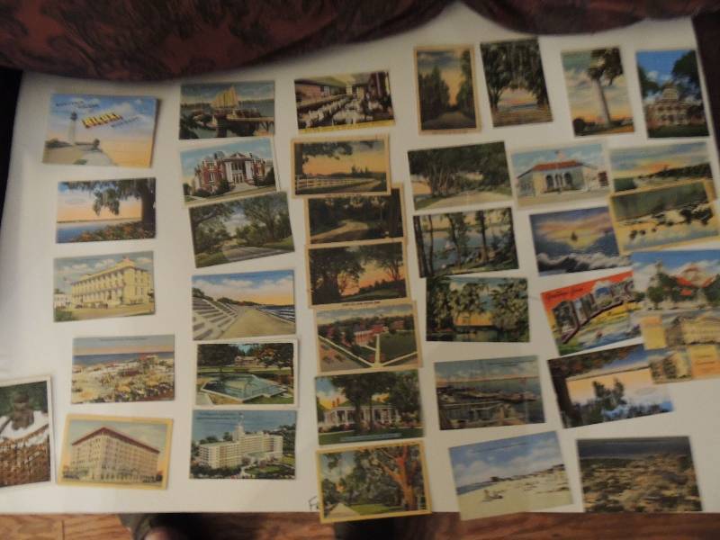 lot 460 image: Vintage post cards 1930, 1940,1950 Missippi 36 pieces and collection book..