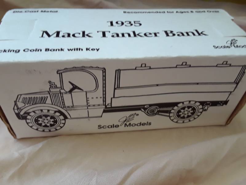 lot 29 image: 1935 MACK TANKER BANK SERIAL NUMBER 1326 FACTORY SEALED IN ORIGINAL BOX