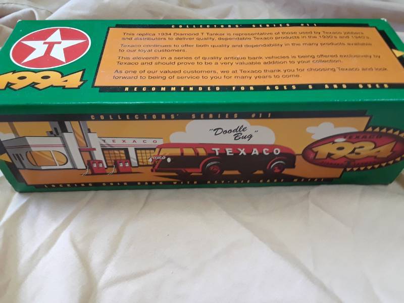 lot 28 image: 1934 TEXACO DOODLE BOY