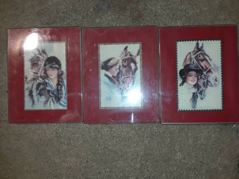 lot 38 image: 3 FRAMED PRINTS ARTWORK