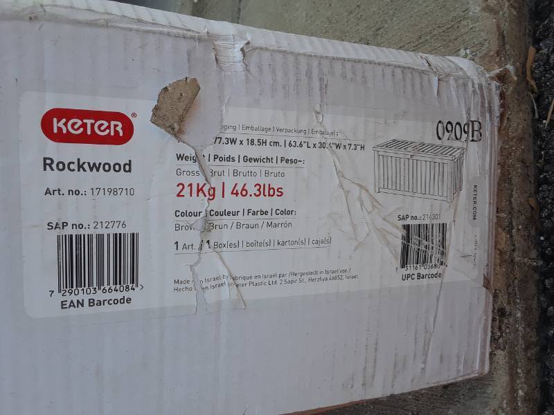 lot 103 image: NEW IN BOX OUTDOOR  STORAGE BOX