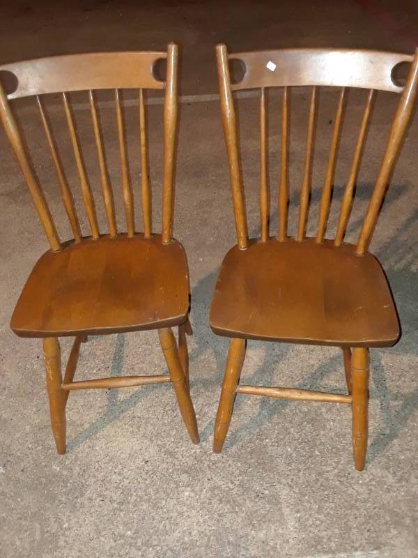 lot 100 image: TWO VINTAGE SOLID WOOD CHAIRS